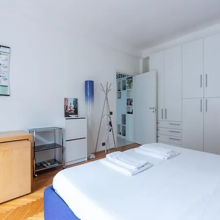 San Siro Apartamento *